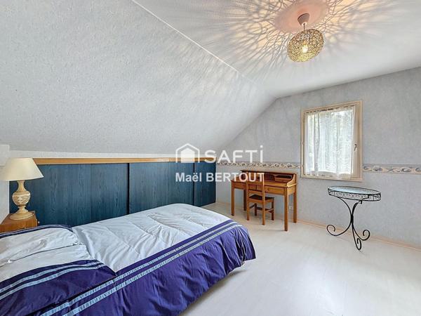 Maison lumineuse au calme, proche Chambéry