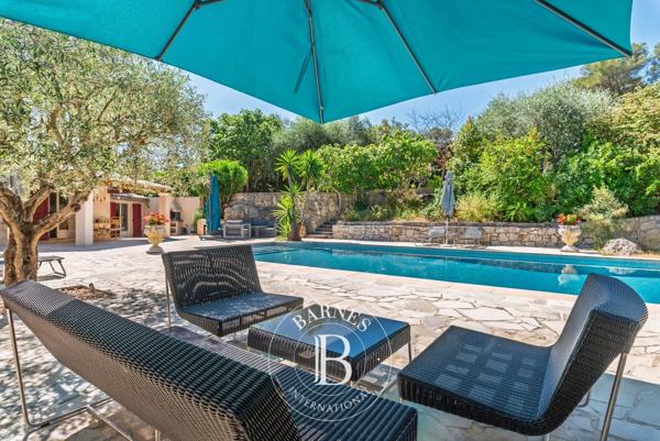 Peymeinade, Villa 4 Chambres -  267 m² à vendre