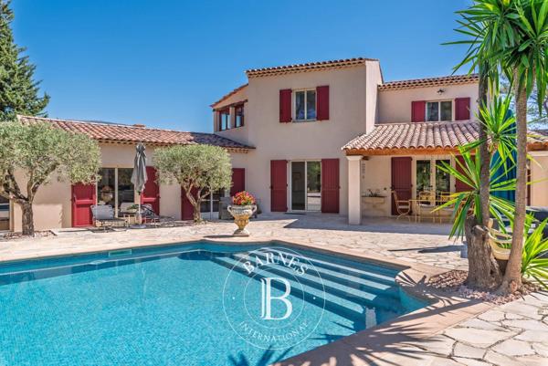 Peymeinade, Villa 4 Chambres -  267 m² à vendre