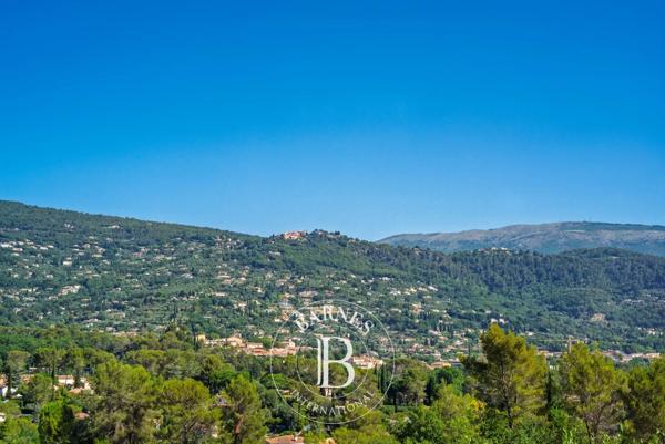 Peymeinade, Villa 4 Chambres -  267 m² à vendre
