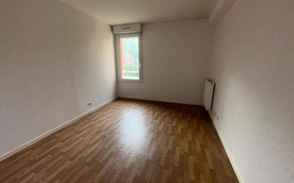 Appartement à vendre    4 pièces • 79 m2 Toulouse