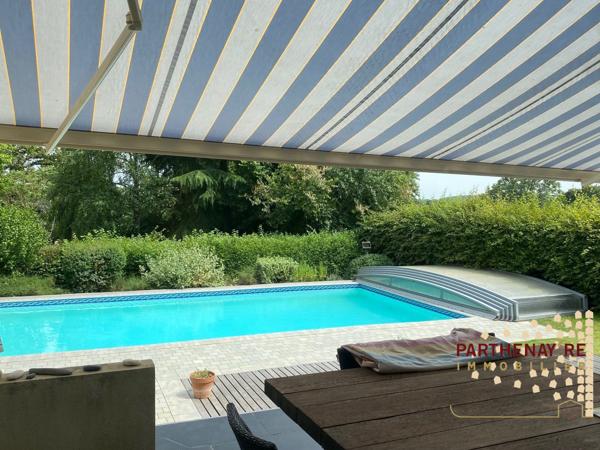 Jolie Maison atypique T6 avec piscine