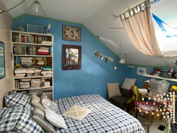 Jolie Maison atypique T6 avec piscine