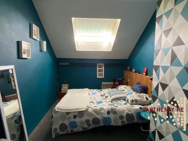 Jolie Maison atypique T6 avec piscine