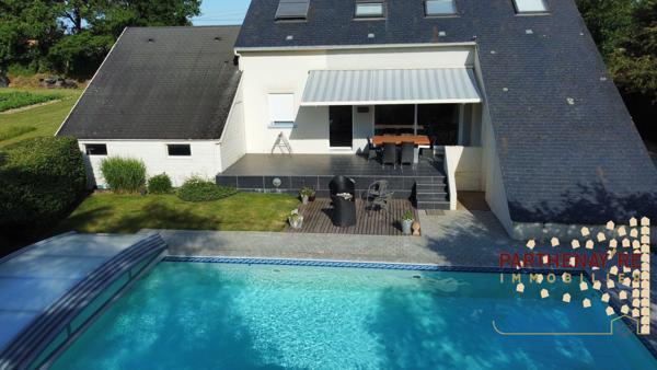Jolie Maison atypique T6 avec piscine