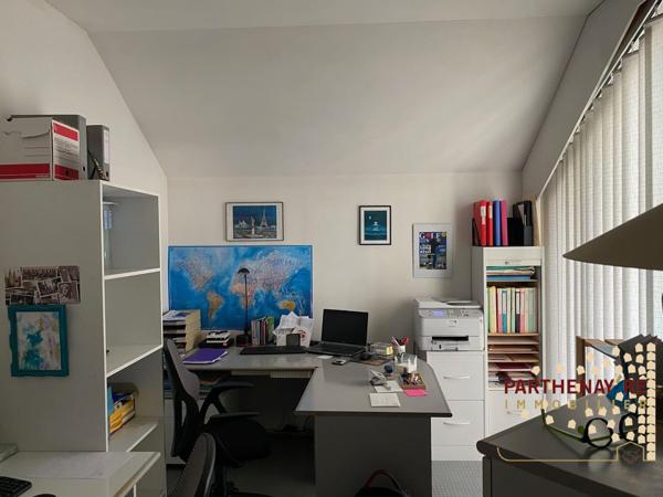 Jolie Maison atypique T6 avec piscine