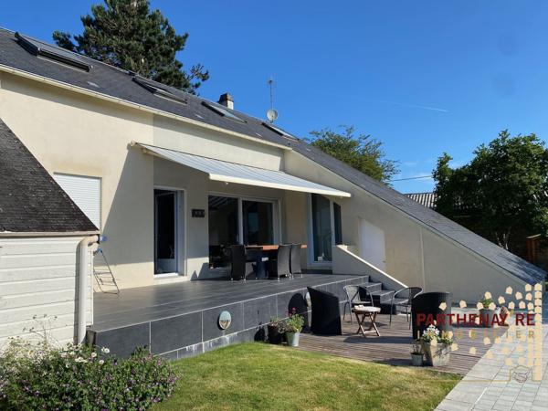 Jolie Maison atypique T6 avec piscine