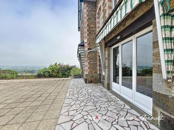 Maison à AVRANCHES, 50300 - 7 pièces 146m²