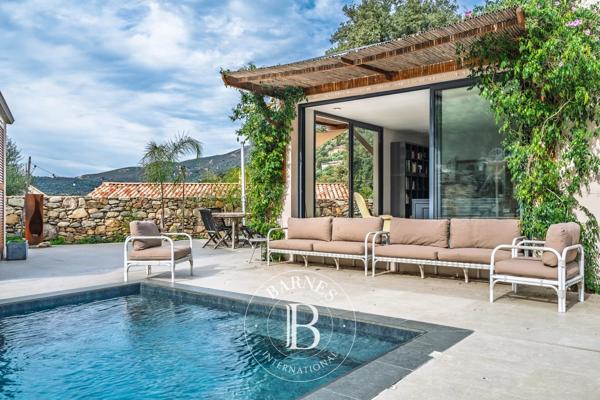 Calvi, Villa 5 Chambres -  205 m² à vendre