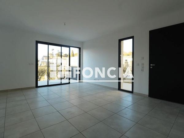 Location Maison 4 pièces 100.8 m² - 49 AVENUE CHARLES DE GAULLES Aimargues 30470