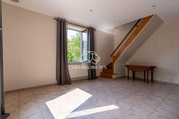 Appartement T4 avec jardin et vue