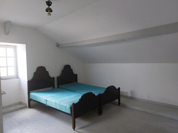 Maison de ville T4 avec cave voutée et garage