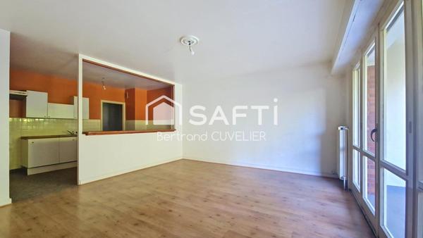 Vieux-Lille - T2 de 71 m² à conforter - rez-de-jardin sud-ouest, balcon, garage et cave