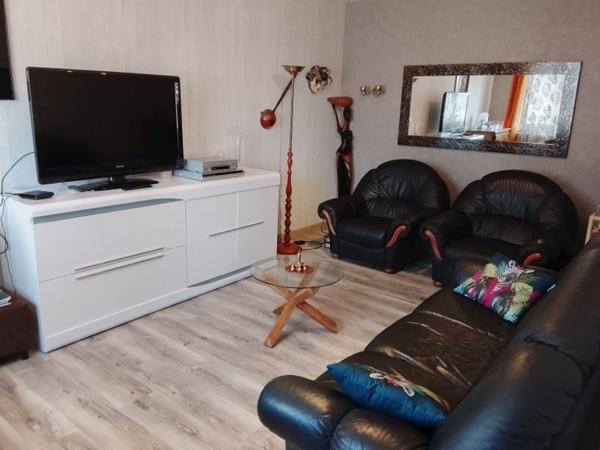 Maison  4 pièce(s)  3 chambre(s)  90 m²