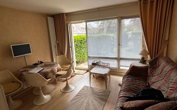Appartement à vendre    2 pièces • 40,04 m2 Benerville-sur-Mer
