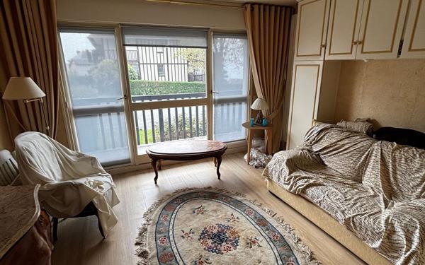 Appartement à vendre    2 pièces • 40,04 m2 Benerville-sur-Mer