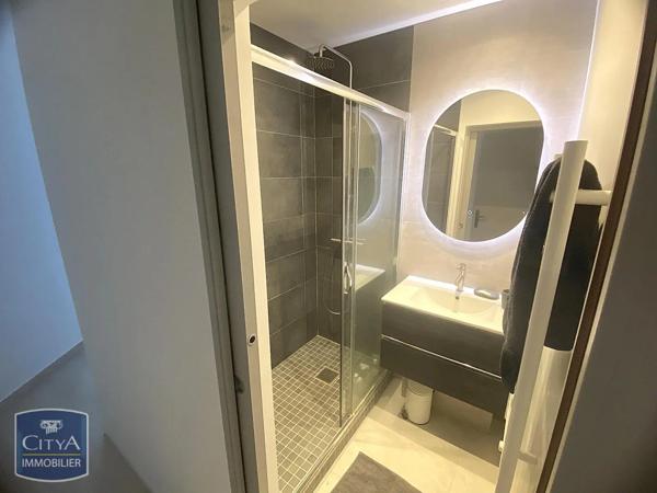 Appartement à louer 4 pièces 89.11m² Aix-en-Provence (13100)