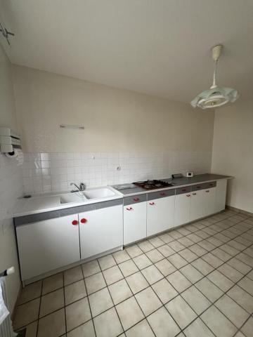 Appartement T2 / Résidence le Petit Jardin /Proche gare et toutes commodités