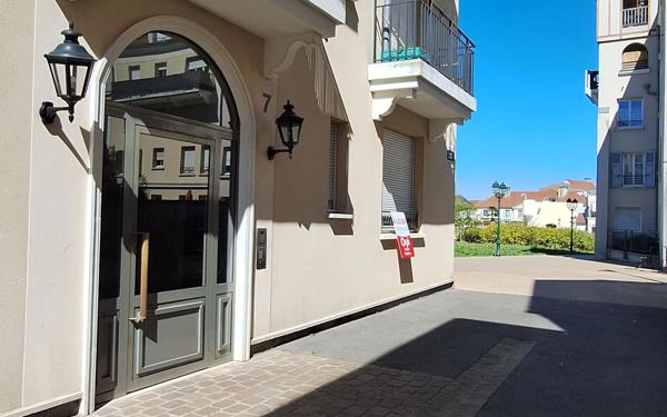 Appartement à louer    3 pièces •  Wissous
