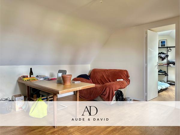 Immeuble 10 pièces - 200 m²