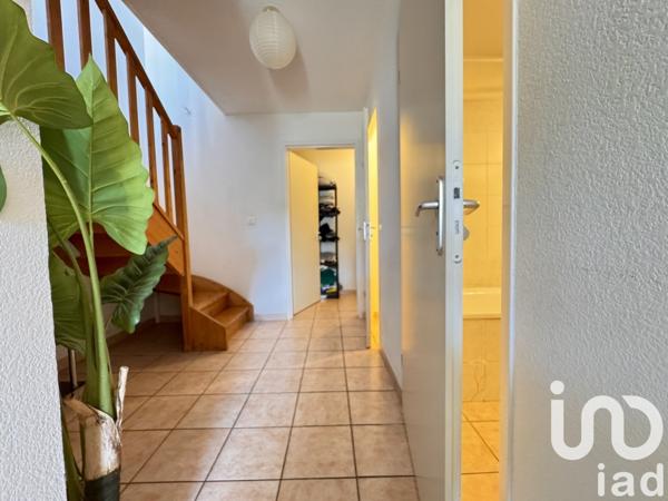 Appartement 2 pièces de 51 m² à Arles (13200)