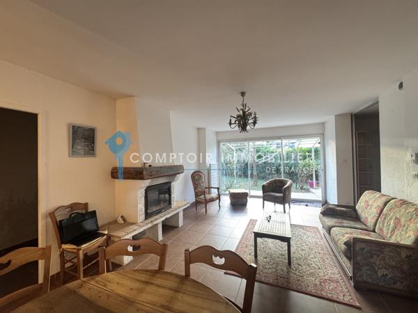 Maison
                                                                                                                                                                                                                                                                                                                        4 pièce(s)                                                                                                                                                                                                          2 chambre(s)                                                                                                                                                                                                          94  m²