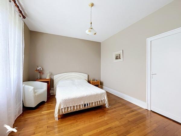 Maison à vendre 330 000 € Boulazac 5 p 125 m² DPE D