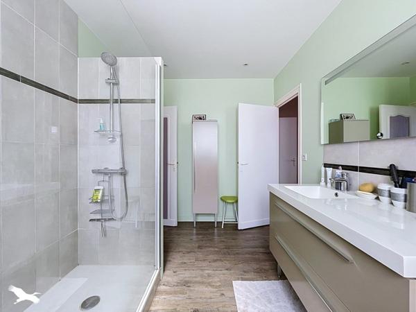 Maison à vendre 330 000 € Boulazac 5 p 125 m² DPE D