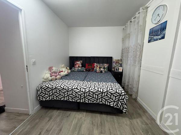 Appartement F5 à vendre  5 pièces - 85,47 m2 GARGES LES GONESSE - 95