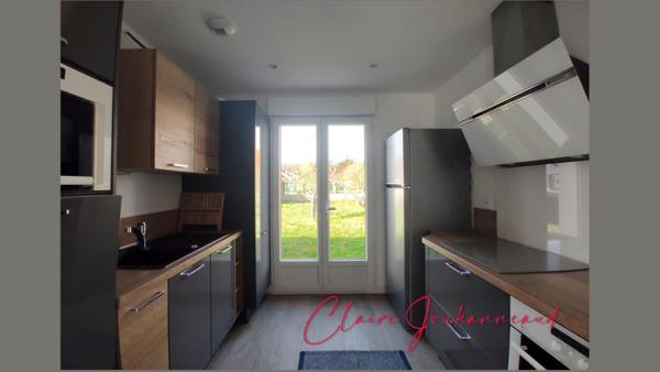 Maison 3 chambres avec jardin ( proche commerces et mer )