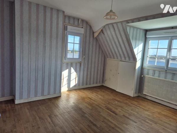 Maison proche commerces et moins de 5 km des premières plages de ST CAST