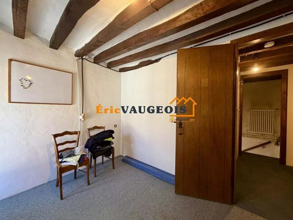 Vente                                                      Maison
                        
                     6 pièces                      170 m2                     à La Ferté-sous-Jouarre