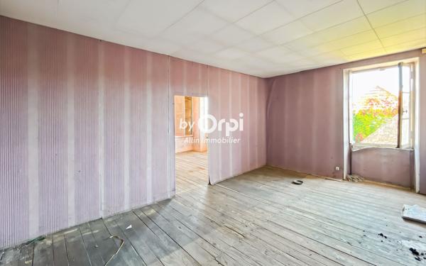 Maison à vendre    7 pièces •  Le Brethon