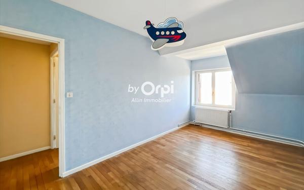 Maison à vendre    7 pièces •  Le Brethon