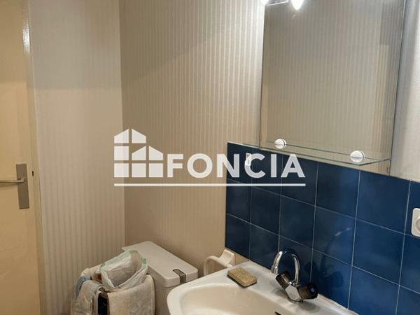 Location Appartement 2 pièces 31.26 m² - 161 RUE DE LA PIERRE LEVEE Poitiers 86000