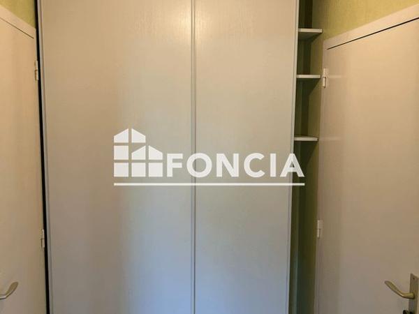 Location Appartement 2 pièces 31.26 m² - 161 RUE DE LA PIERRE LEVEE Poitiers 86000