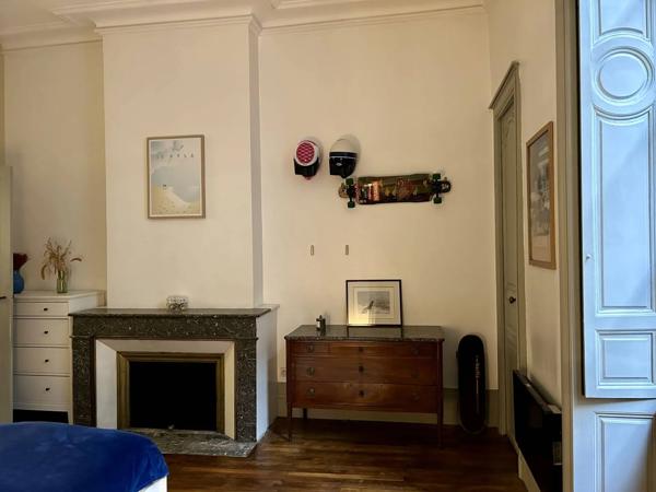 Acheter un Appartement de 59m2 de type 2/2Bis dans un bel immeuble classé quartier Saint Paul/Grosse cloche avec grande cave et débarras