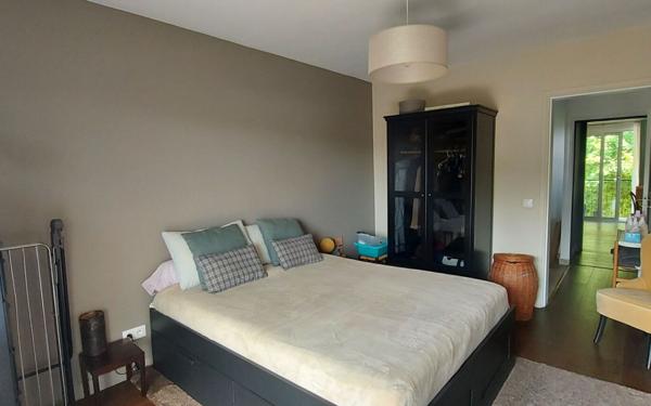 Appartement à louer    4 pièces • 113 m2 Sèvres