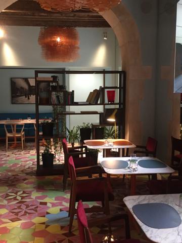 Emplacement N° 1, LYON 2- restaurant de charme