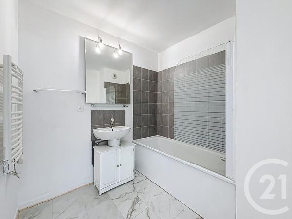 Appartement à vendre  3 pièces - 63,07 m2 MONTFERMEIL - 93