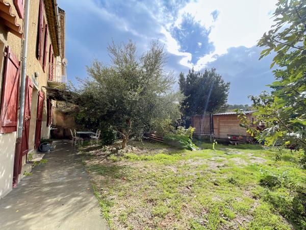 Rians (83560) Maison 6 pièces de 140 m² avec jardin