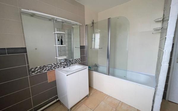 Maison à louer    4 pièces • 94,35 m2 Égly