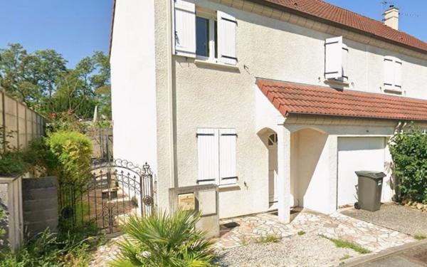 Maison à louer    4 pièces • 94,35 m2 Égly