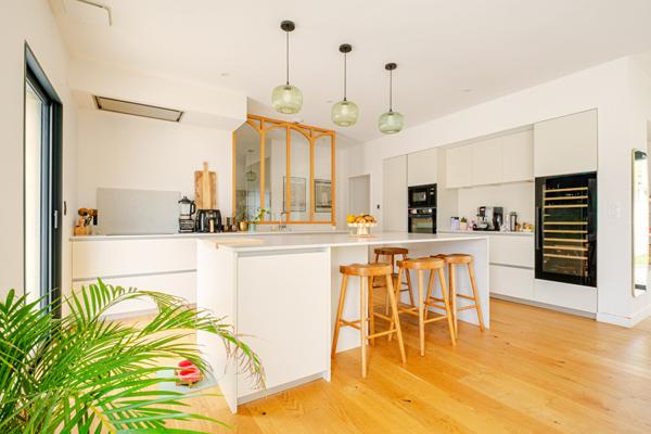 À Vendre - Villa Contemporaine de 2022 avec Piscine