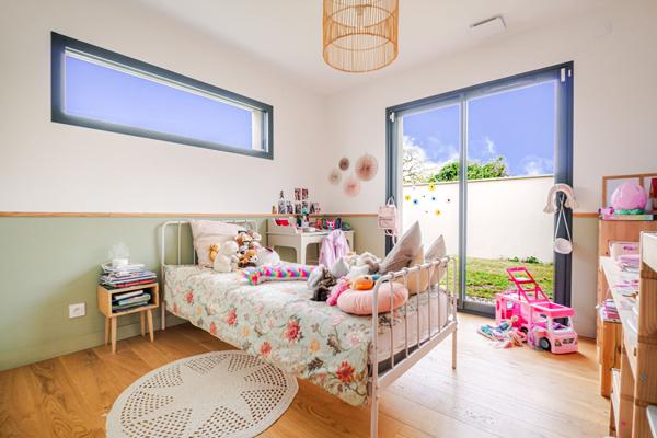 À Vendre - Villa Contemporaine de 2022 avec Piscine