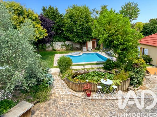 Maison à vendre 10 pièces 247 m² Marolles-en-Brie