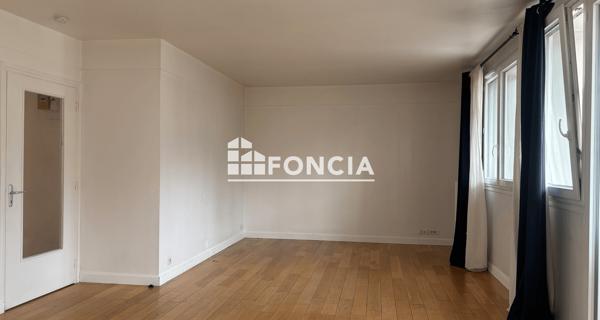 Location Appartement 2 pièces 52.53 m² - Paris 75019