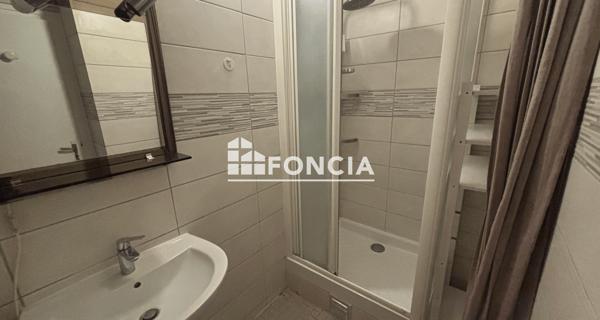 Location Appartement 2 pièces 52.53 m² - Paris 75019