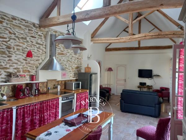 Lencloître, Manoir 8 Chambres -  394 m² à vendre
