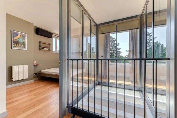 À louer – Duplex meublé d’exception de 168 m² dans une demeure bourgeoise du XVIIᵉ siècle – Écully